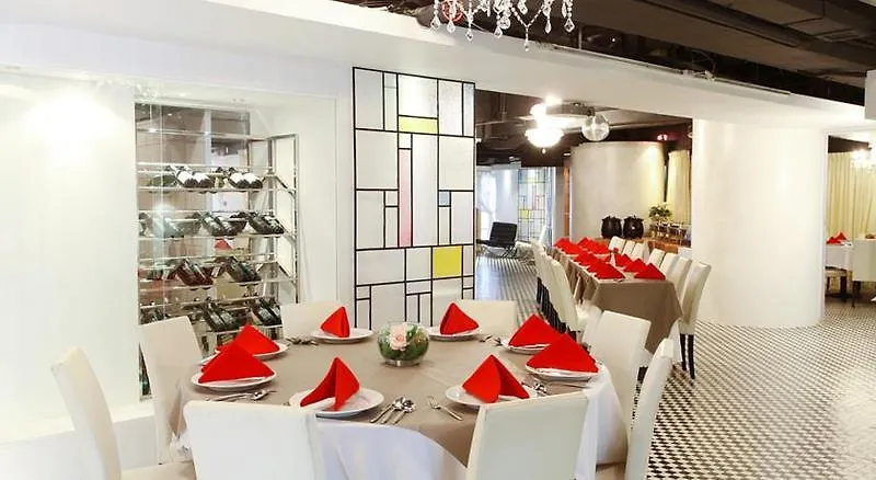 Bluejay Residences Hong Kong 3*,