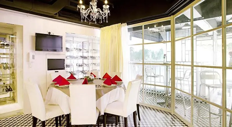*** Hotel Bluejay Residences Hong Kong China